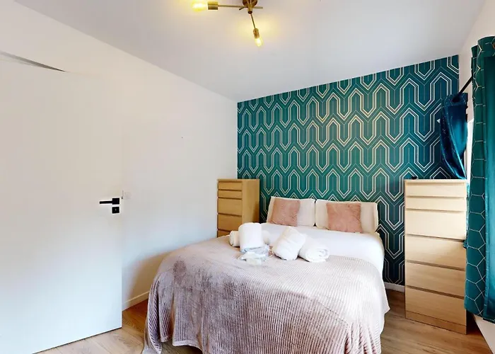 Apartman 199 Monopoly - Superb In *
