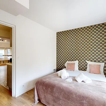 199 Monopoly - Superb In Apartamento *